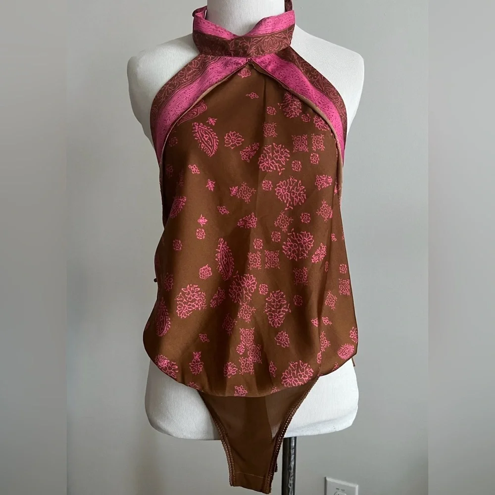 New-Free People intimately halter body suit in a XS - Picture 2 of 5